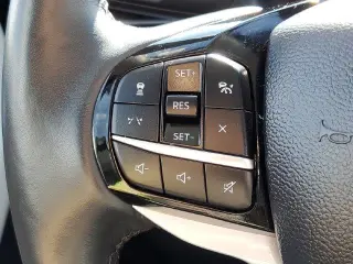 Ford Explorer 2025 AWD Platinum 4dr SUV