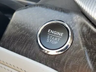 Ford Explorer 2025 AWD Platinum 4dr SUV