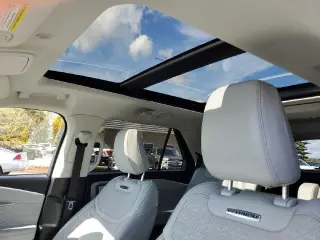 Ford Explorer 2025 AWD Platinum 4dr SUV