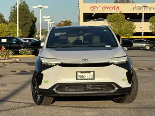 Toyota bZ4X 2023 Limited 4dr Crossover