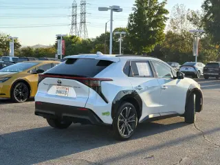 Toyota bZ4X 2023 Limited 4dr Crossover