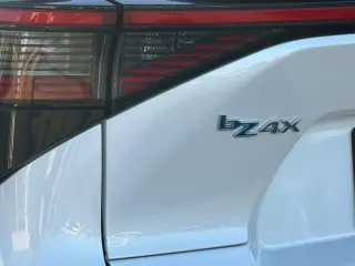 Toyota bZ4X 2023 Limited 4dr Crossover