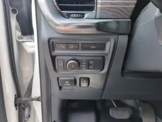 Ford F-150 2021 4x4 Platino 4dr SuperCrew 5.5 ft. SB