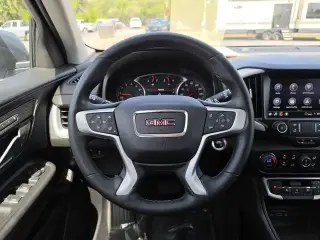 GMC Terrain 2024 SLT 4dr SUV