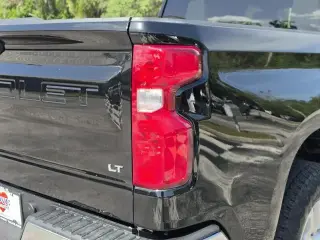 Chevrolet Silverado 1500 2021 4x2 LT 4dr Crew Cab 5.8 ft. SB