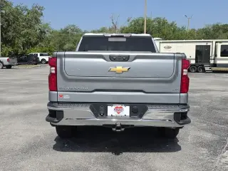 Chevrolet Silverado 1500 2024 4x2 LT 4dr Crew Cab 5.8 ft. SB
