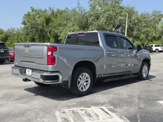 Chevrolet Silverado 1500 2024 4x2 LT 4dr Crew Cab 5.8 ft. SB