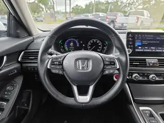 Honda Accord Hybrid 2022 Touring Sedán 4 puertas