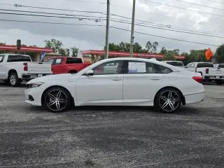 Honda Accord Hybrid 2022 Touring Sedán 4 puertas