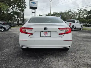 Honda Accord Hybrid 2022 Touring Sedán 4 puertas