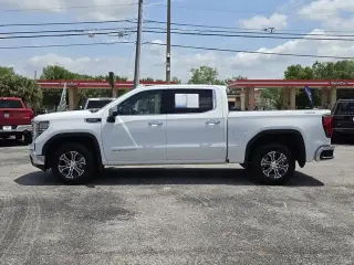GMC Sierra 1500 2025 4x4 SLT 4dr Crew Cab 5.8 ft. SB