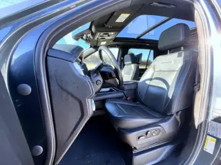 GMC Yukon 2021 4x4 Denali SUV de 4 puertas
