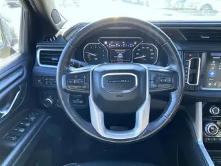 GMC Yukon 2021 4x4 Denali SUV de 4 puertas