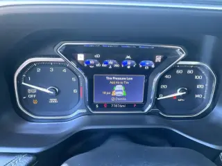 GMC Yukon 2021 4x4 Denali SUV de 4 puertas