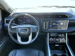 GMC Yukon 2021 4x4 Denali SUV de 4 puertas