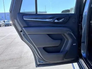 GMC Yukon 2021 4x4 Denali SUV de 4 puertas