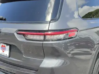 Jeep Grand Cherokee L 2021 4x2 Altitude SUV 4 puertas