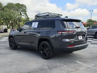 Jeep Grand Cherokee L 2021 4x2 Altitude SUV 4 puertas