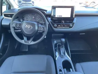 Toyota Corolla 2024 LE 4dr Sedán
