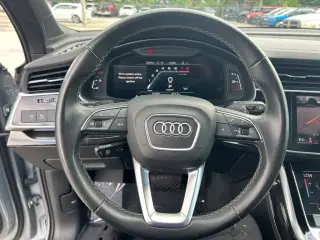 Audi Q7 2025 AWD quattro Premium Plus 55 TFSI 4dr SUV