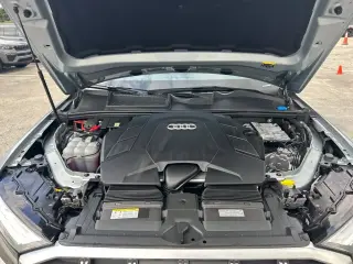 Audi Q7 2025 AWD quattro Premium Plus 55 TFSI 4dr SUV