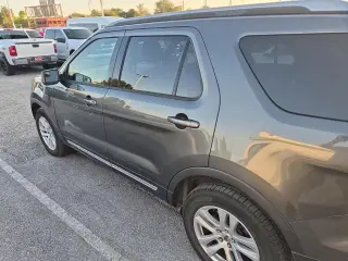 Ford Explorer 2018 AWD XLT 4dr SUV