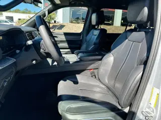 Jeep Wagoneer 2024 4x2 Series II 4dr SUV