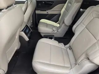 Lincoln Aviator 2022 AWD Reserve 4dr SUV