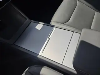 Tesla Model 3 2024 Long Range 4dr Sedan