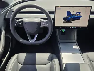 Tesla Model 3 2024 Long Range 4dr Sedan