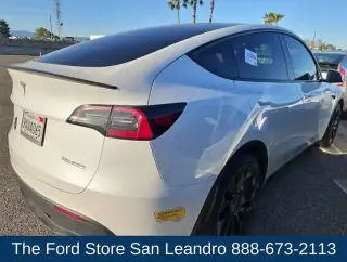 Tesla Model Y 2021 AWD Long Range 4dr Crossover