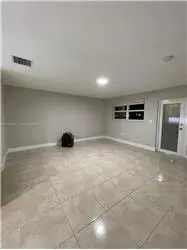 Propiedad de alquiler con 4 dormitorios y 3 baños en Miami