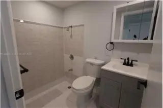 Propiedad de alquiler con 3 dormitorios y 2 baños en Miami