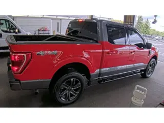 Ford F-150 2023 4x4 XL 4dr SuperCrew 5.5 ft. SB