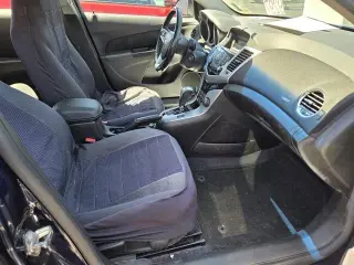 Chevrolet Cruze 2011 LT 4dr Sedan w/1LT