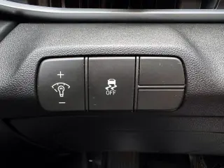 Hyundai ELANTRA 2024 SEL 4dr Sedán
