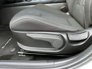 Hyundai ELANTRA 2024 SEL 4dr Sedán