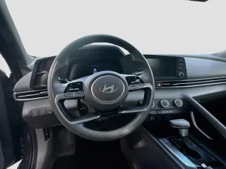Hyundai ELANTRA 2024 SE 4dr Sedán