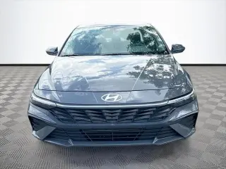 Hyundai ELANTRA 2024 SE 4dr Sedán