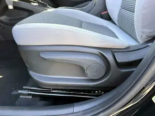 Hyundai KONA 2023 AWD SE 4dr Crossover