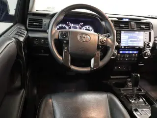 Toyota 4Runner 2020 4x4 SR5 4dr SUV
