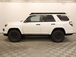 Toyota 4Runner 2020 4x4 SR5 4dr SUV