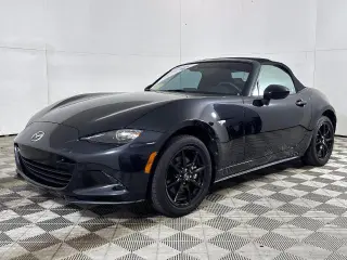 Mazda MX-5 Miata 2023 Sport Convertible 2 puertas