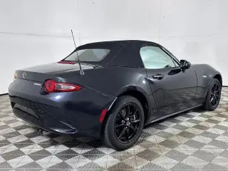 Mazda MX-5 Miata 2023 Sport Convertible 2 puertas