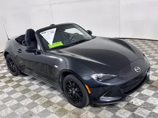 Mazda MX-5 Miata 2023 Sport Convertible 2 puertas