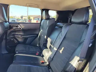 Mitsubishi Outlander 2025 SE 4dr SUV