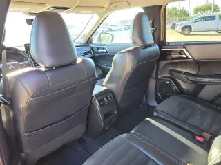 Mitsubishi Outlander 2025 SE 4dr SUV
