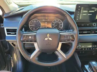 Mitsubishi Outlander 2025 SE 4dr SUV