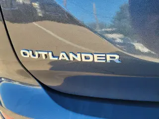 Mitsubishi Outlander 2025 SE 4dr SUV