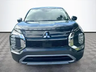 Mitsubishi Outlander 2025 SE 4 SUV